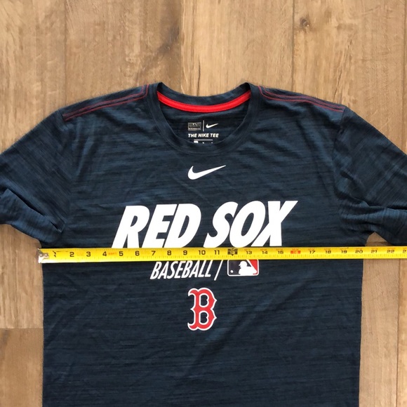 Like new! - NIKE Dri-Fit MLB Red Sox Tee - Picture 10 of 10